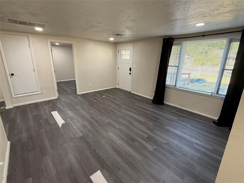 222 S Cook Avenue Property Photo 18