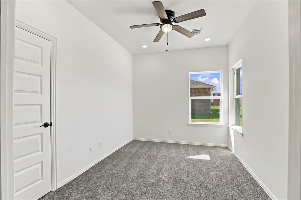 801 Chateau Court Property Photo 25