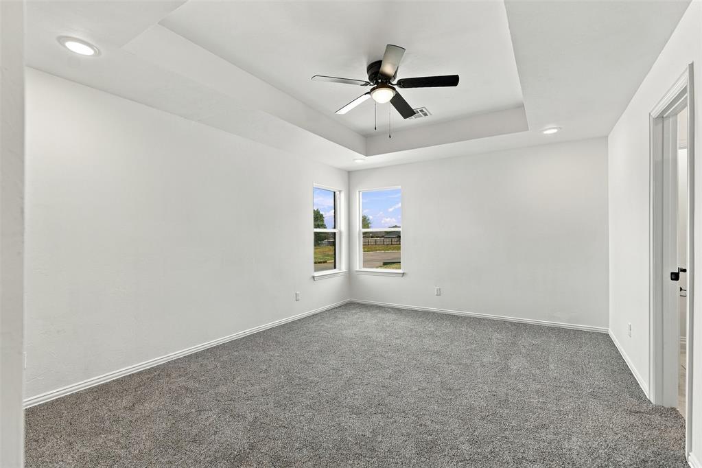 807 Chateau Court Property Photo 17