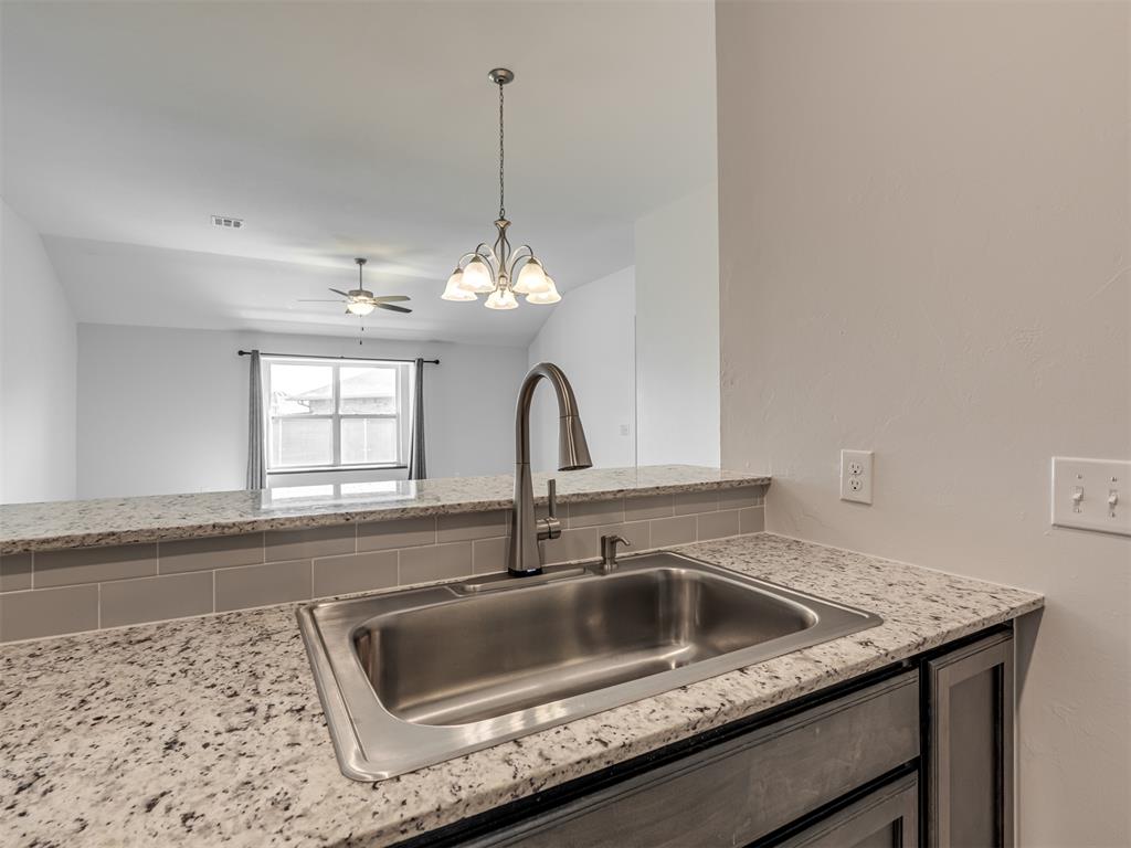 2709 Nw 195th Street Property Photo 17