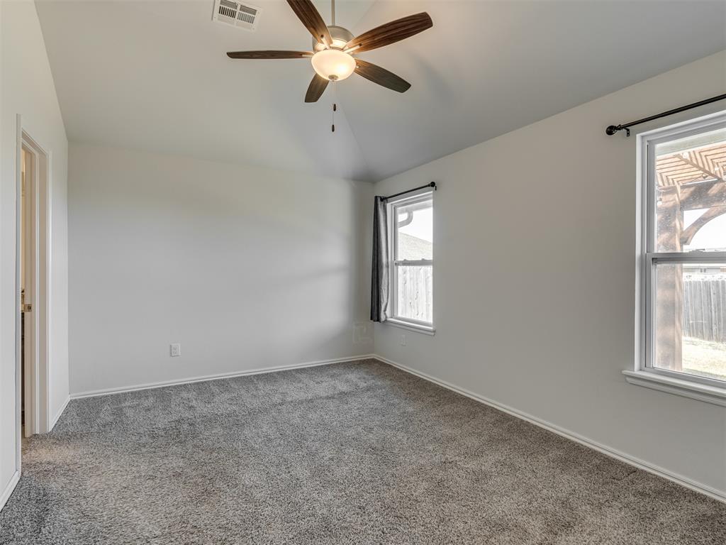 2709 Nw 195th Street Property Photo 19