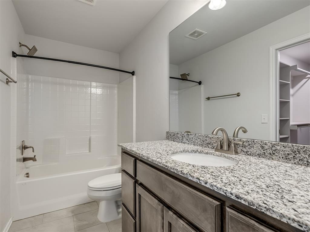2709 Nw 195th Street Property Photo 22