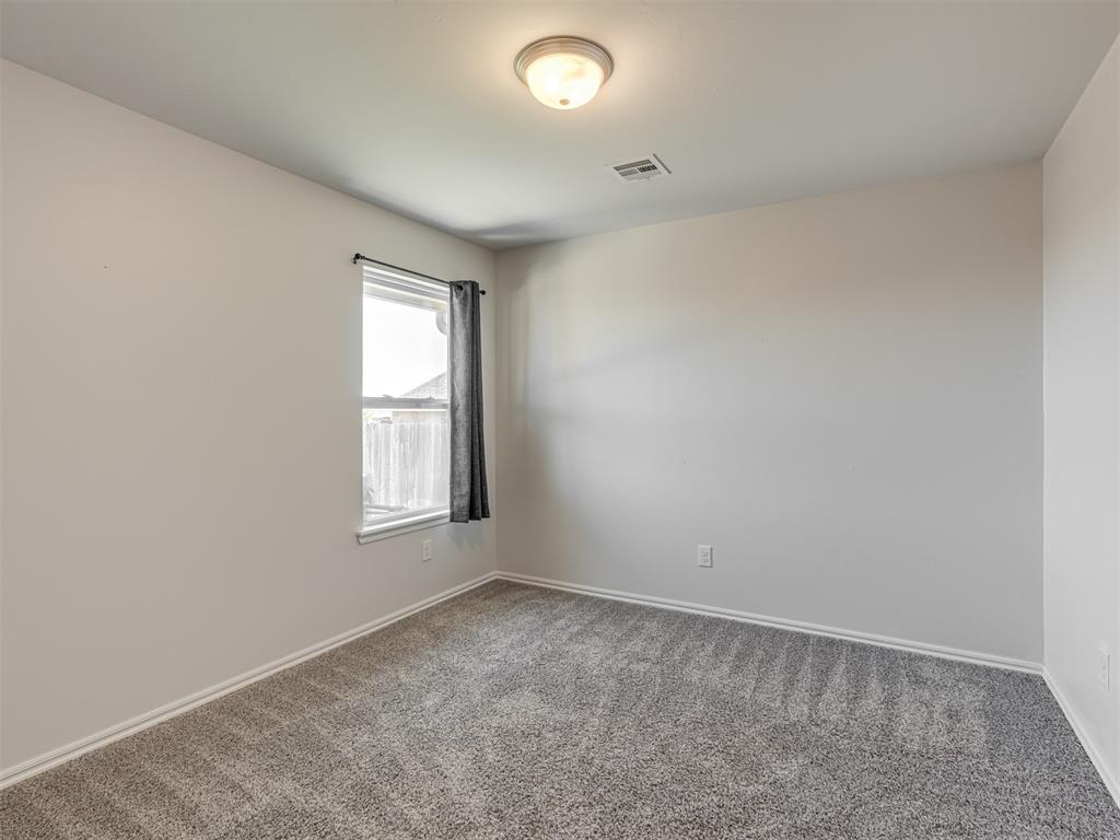 2709 Nw 195th Street Property Photo 28