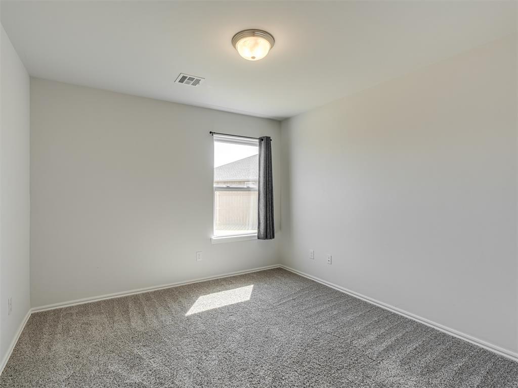 2709 Nw 195th Street Property Photo 32