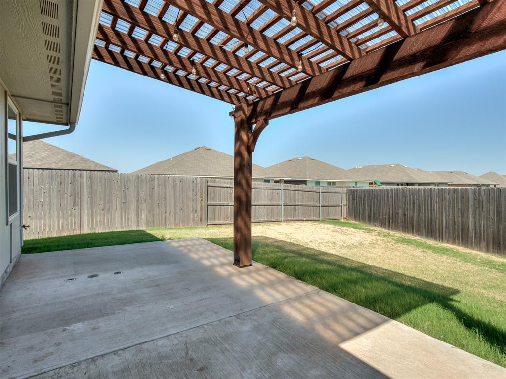 2709 Nw 195th Street Property Photo 35