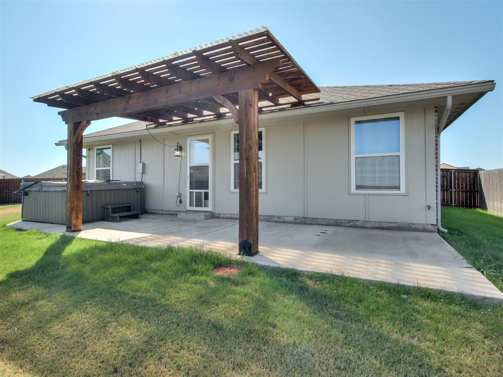 2709 Nw 195th Street Property Photo 36