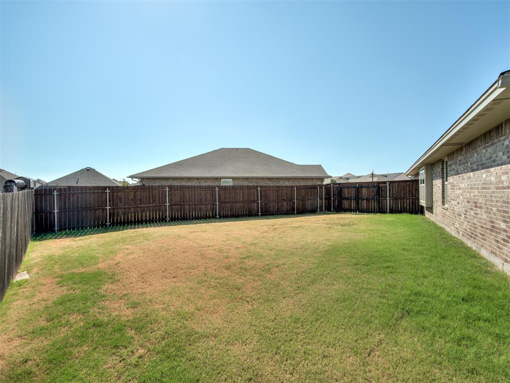 2709 Nw 195th Street Property Photo 38