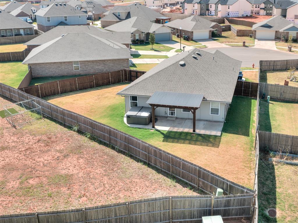 2709 Nw 195th Street Property Photo 42