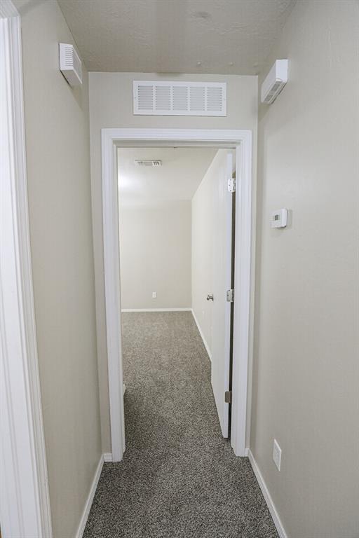 2705 Nw 187th Terrace Property Photo 22