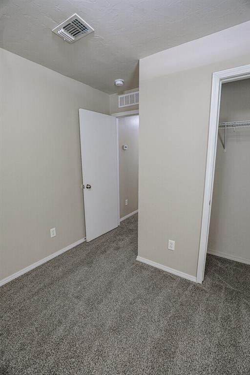 2705 Nw 187th Terrace Property Photo 24