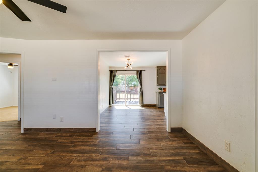 3008 Nw 48th Street Property Photo 3