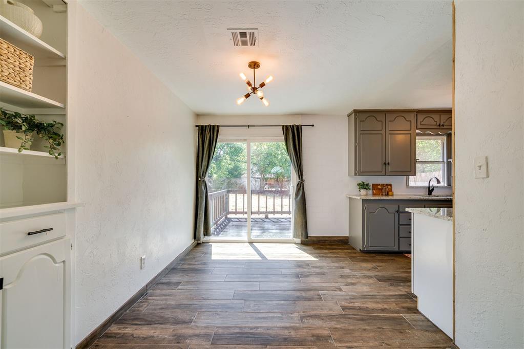 3008 Nw 48th Street Property Photo 4
