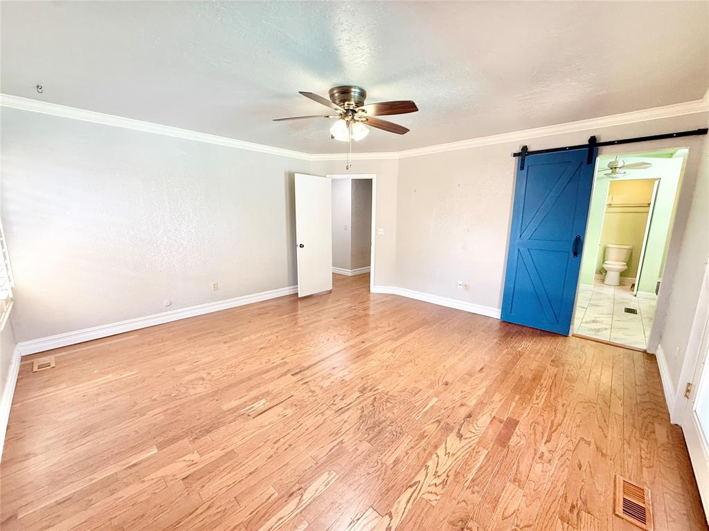 3000 Robin Road Property Photo 4