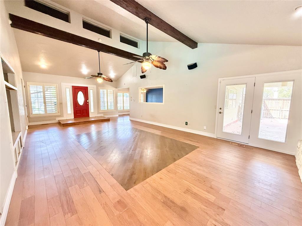 3000 Robin Road Property Photo 13