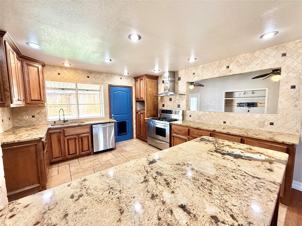 3000 Robin Road Property Photo 18
