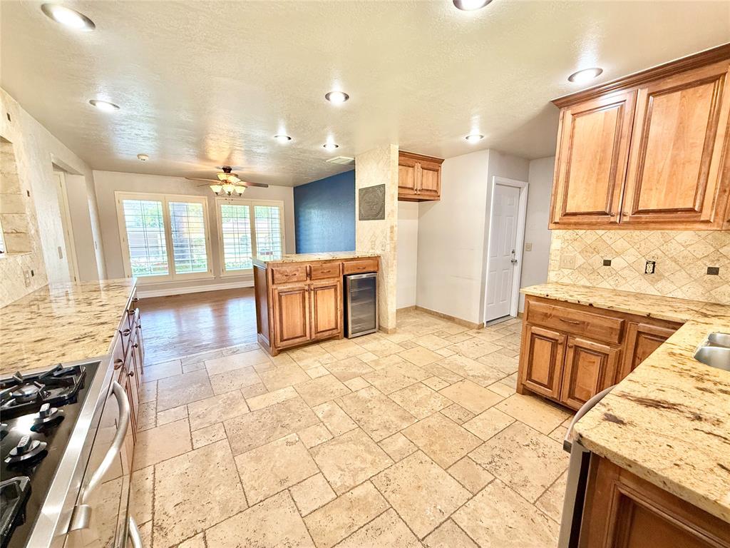 3000 Robin Road Property Photo 23