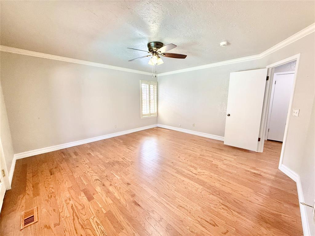 3000 Robin Road Property Photo 27