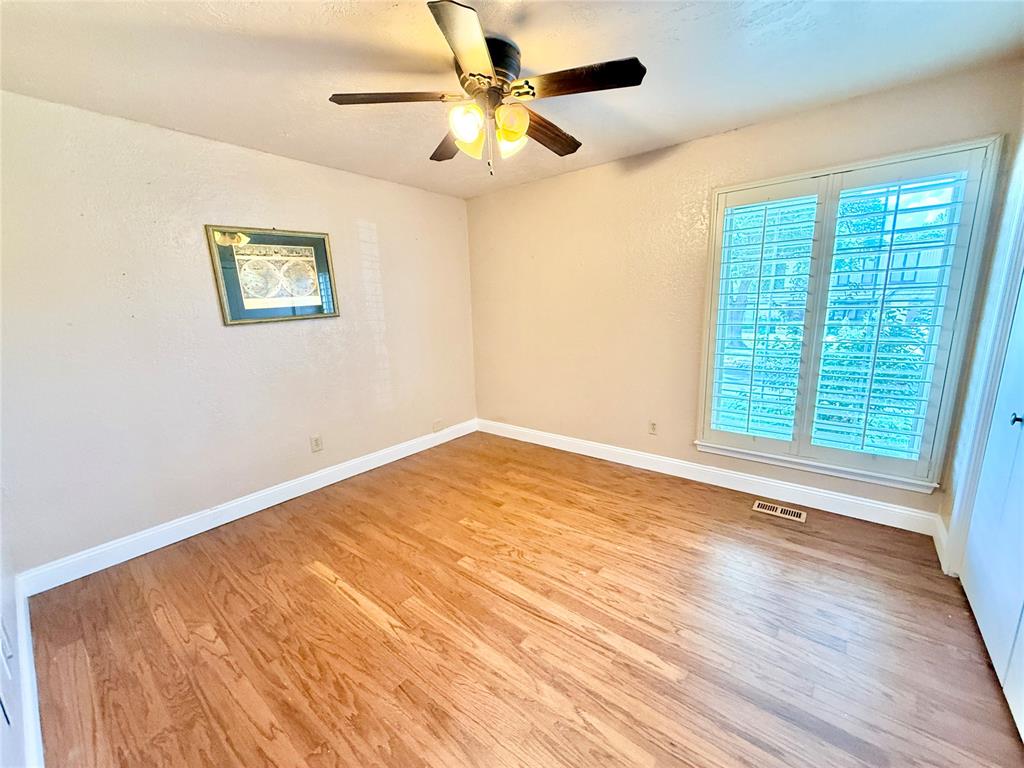 3000 Robin Road Property Photo 36