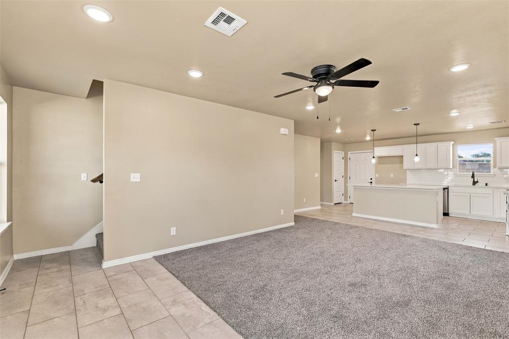 808 Chateau Court Property Photo 7