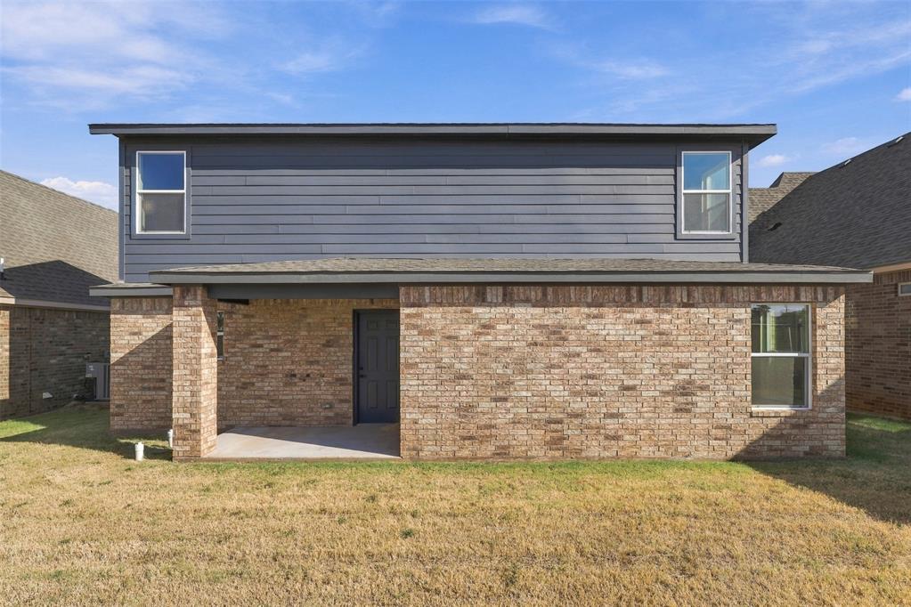808 Chateau Court Property Photo 31