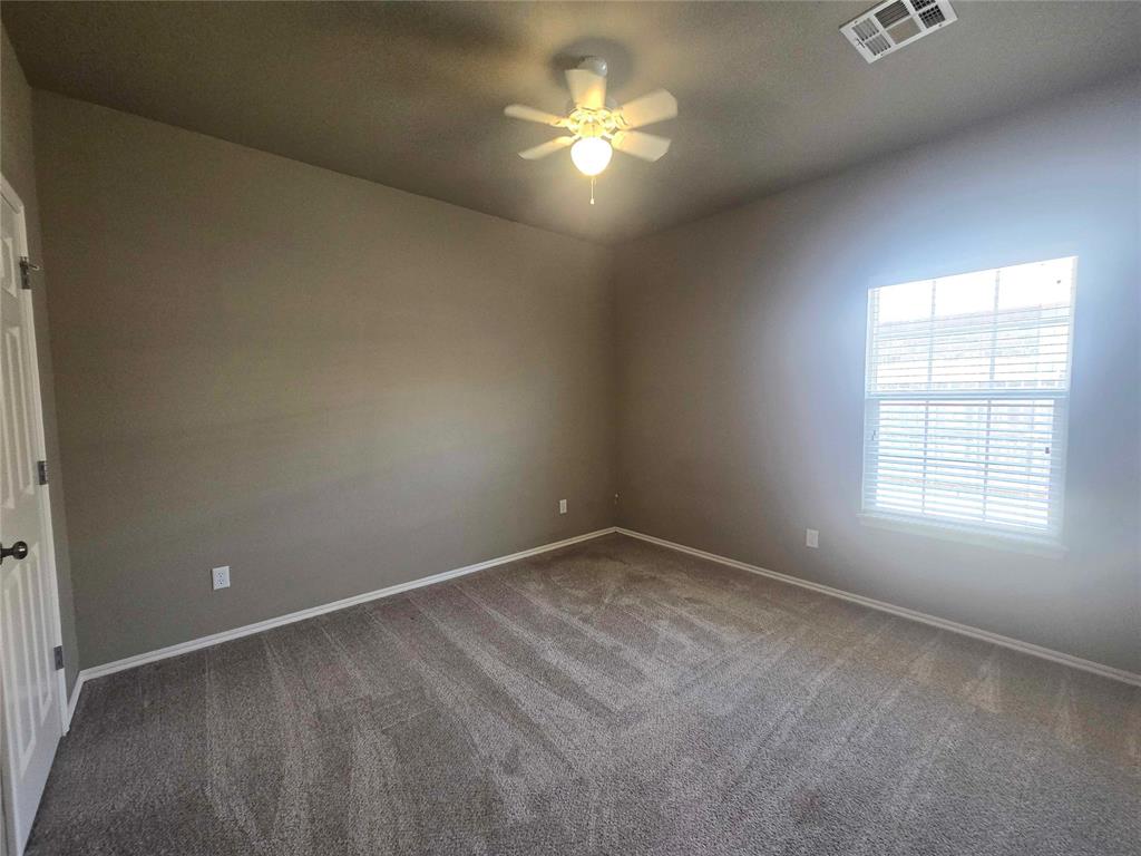25 Nw 155th Street Property Photo 9
