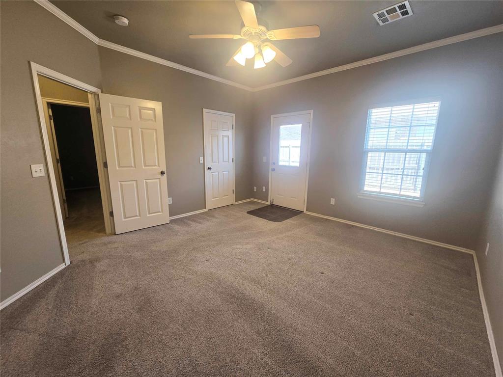 25 Nw 155th Street Property Photo 13
