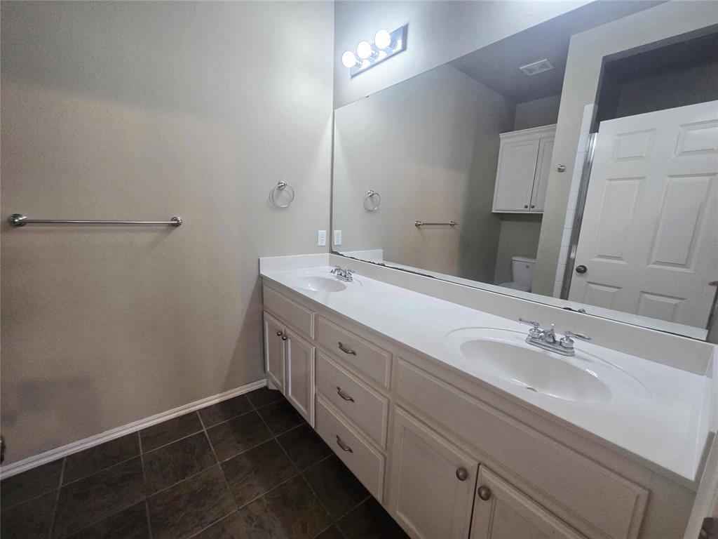 25 Nw 155th Street Property Photo 14