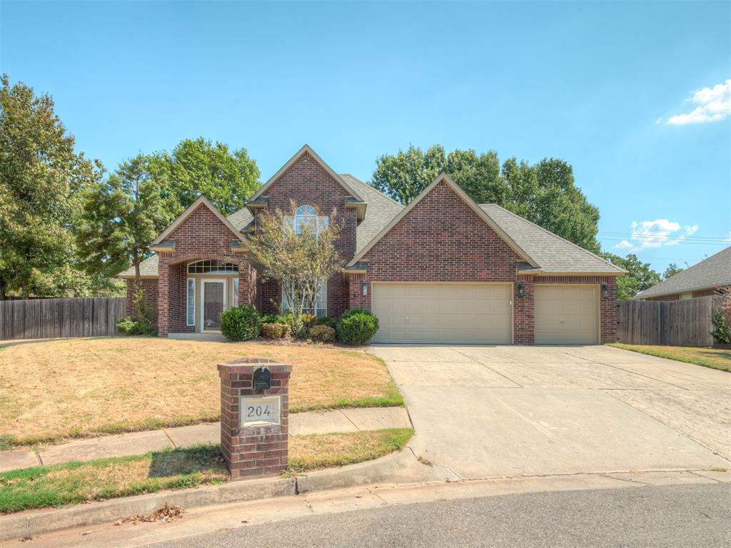 204 Ainsley Court Property Photo 1