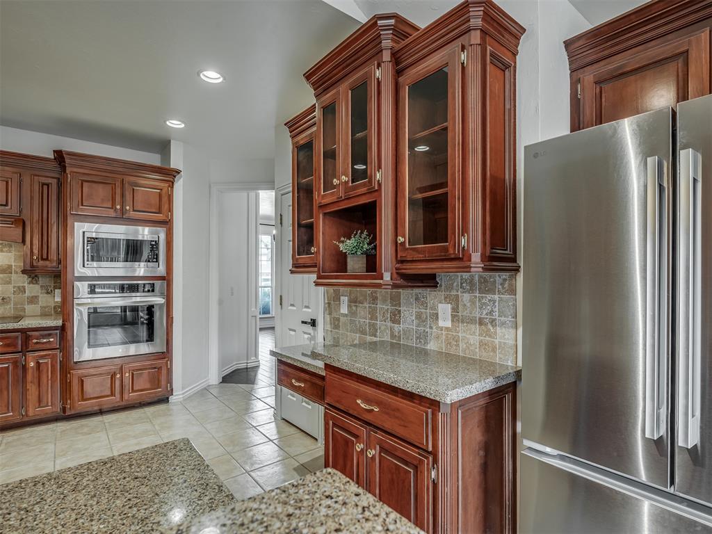 204 Ainsley Court Property Photo 15