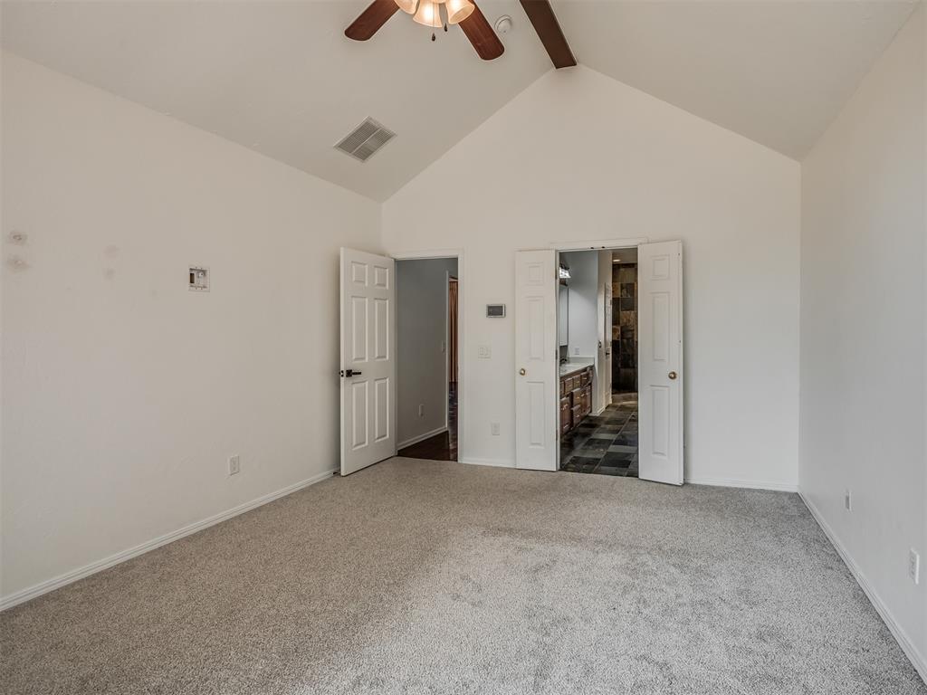 204 Ainsley Court Property Photo 23