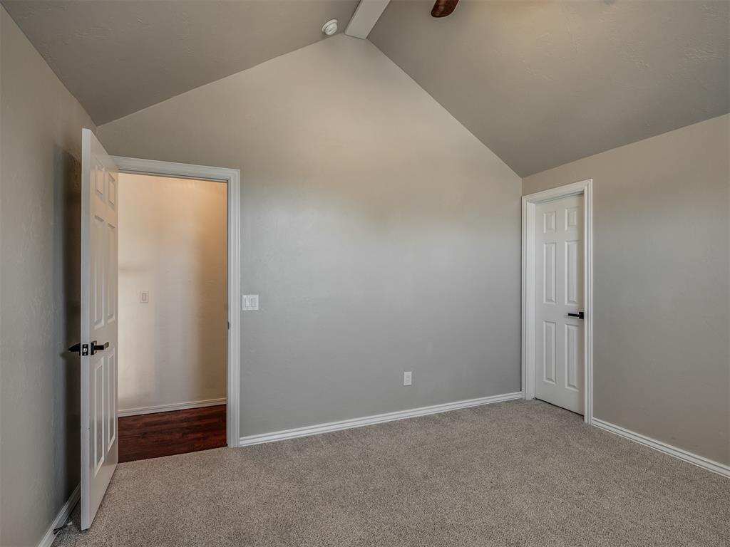 204 Ainsley Court Property Photo 30