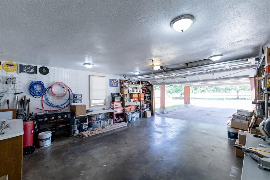 409 S Cedar Avenue Property Photo 14