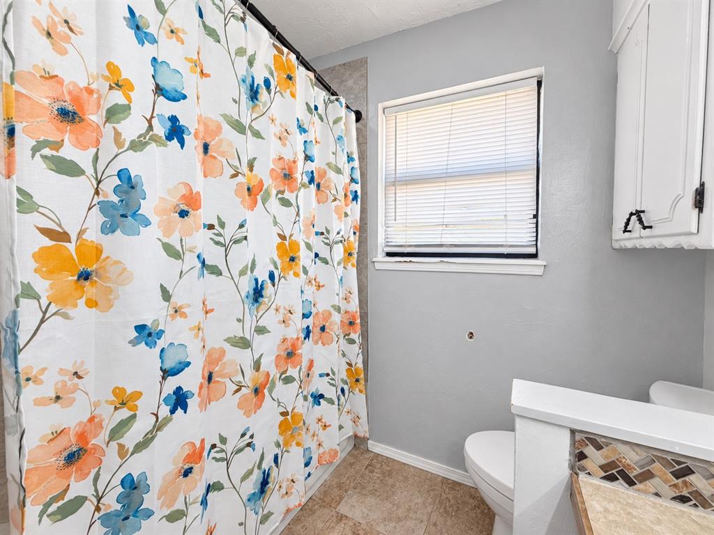 2812 Sw 84th Street Property Photo 14