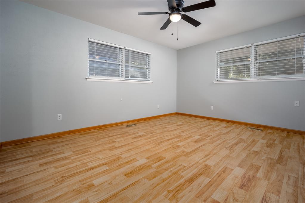 2321 Nw 48th Street Property Photo 5