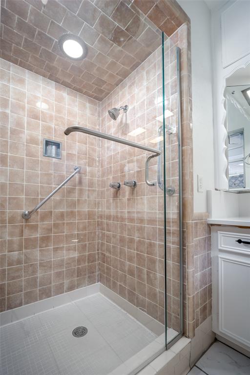 2321 Nw 48th Street Property Photo 8