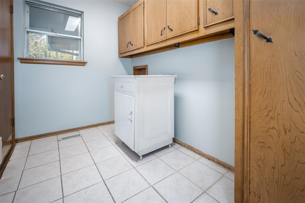 2321 Nw 48th Street Property Photo 15