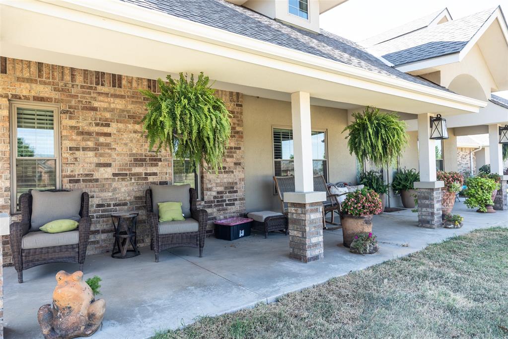 711 Timberland Way Property Photo 8