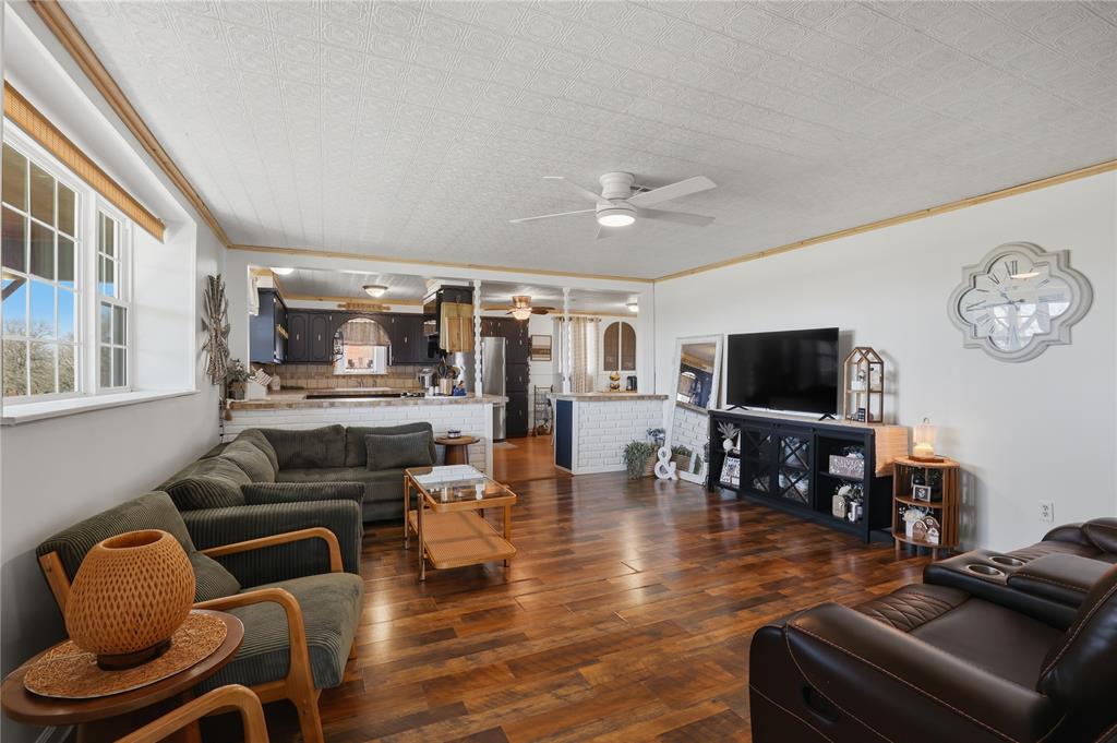 35193 Ew Ew 1270 Property Photo 12