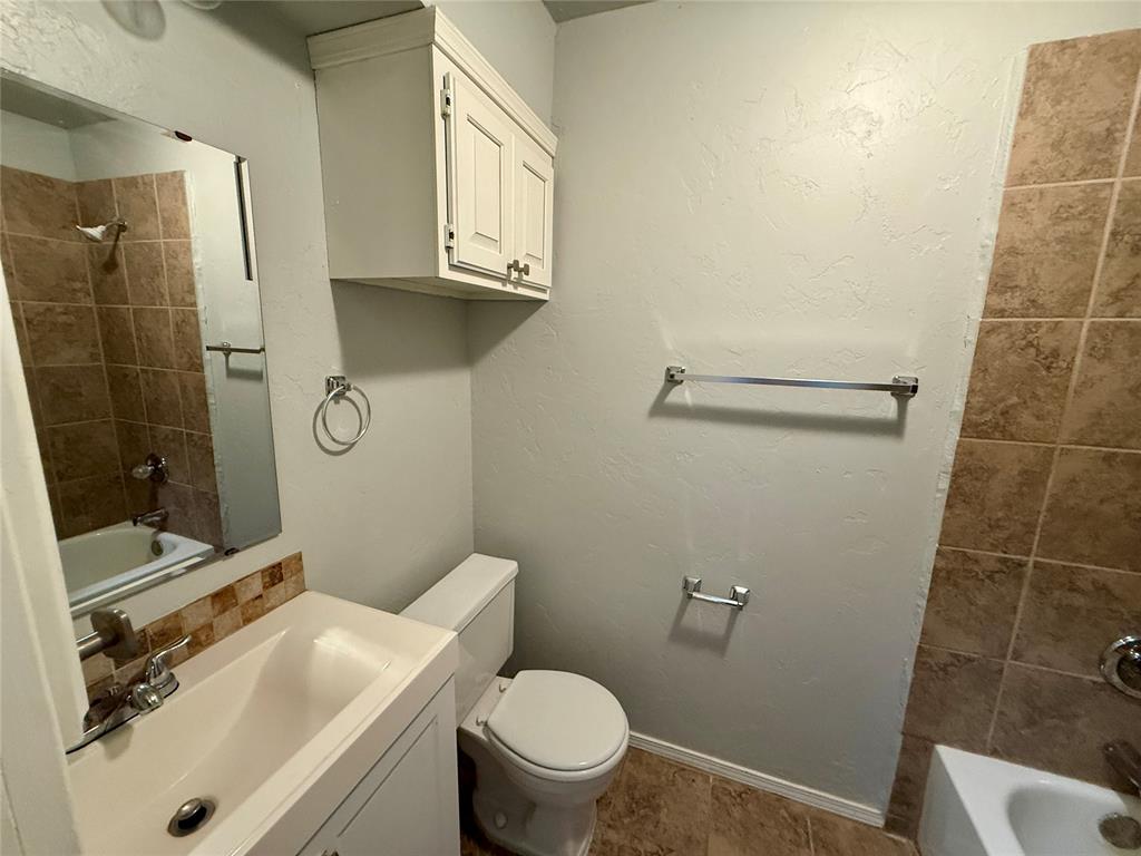 12003 Windmill Drive Property Photo 10