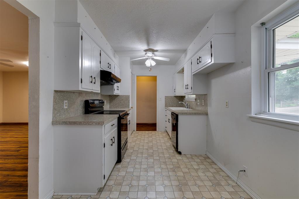 1701 Beverly Hills Street Property Photo 17