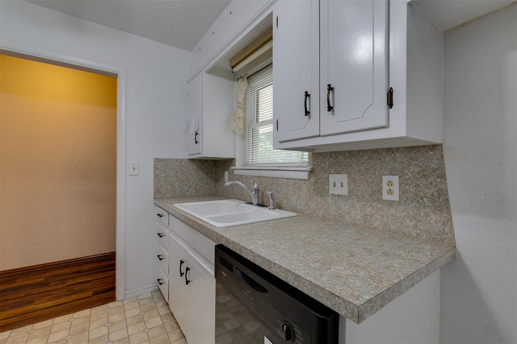 1701 Beverly Hills Street Property Photo 18