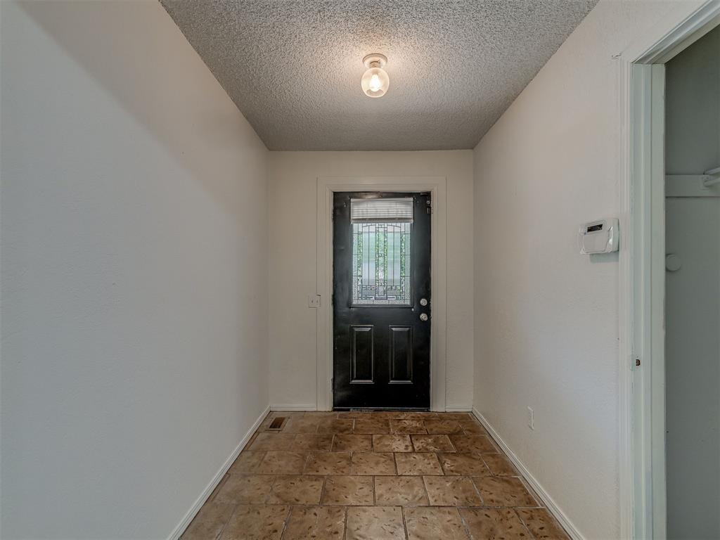 1101 Lapwing Road Property Photo 3