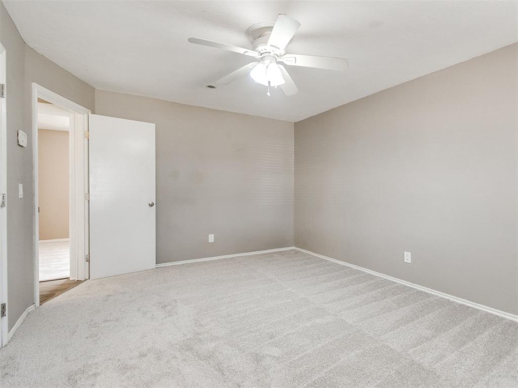 4908 Lincoln Square Property Photo 23