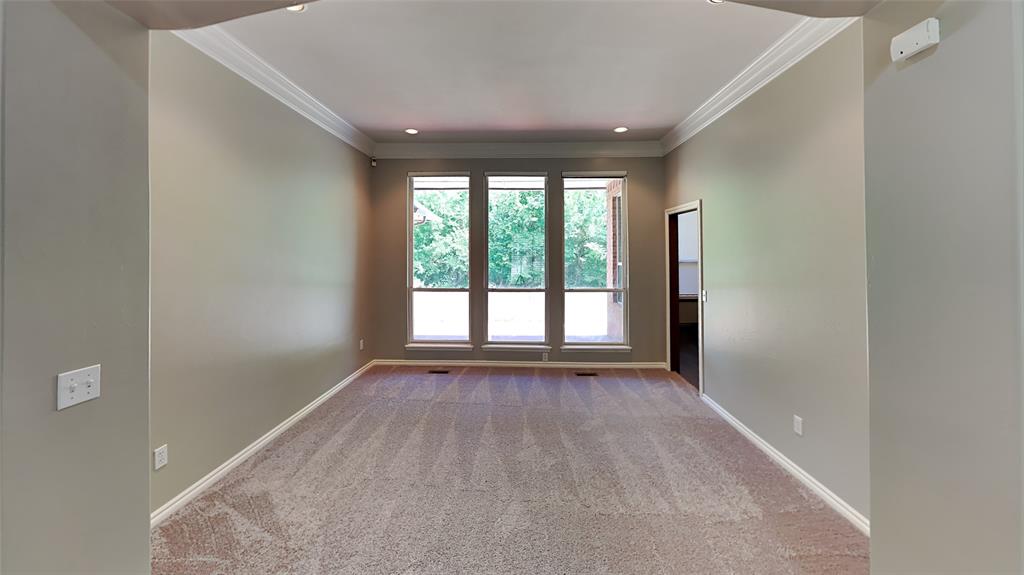 741 Fox Bend Trail Property Photo 6