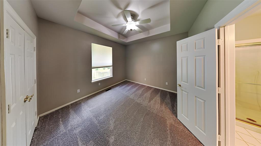 741 Fox Bend Trail Property Photo 15