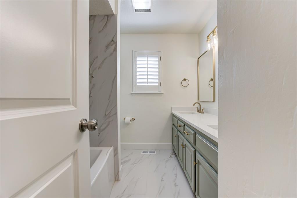 3809 Cedarbrook Drive Property Photo 34