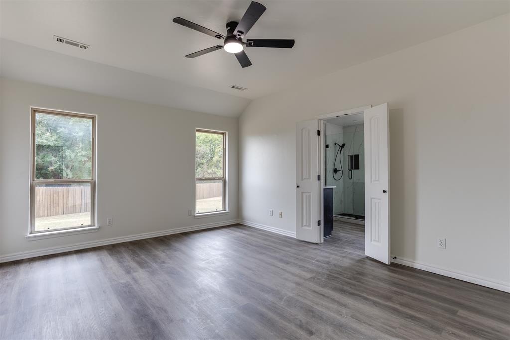 2505 Sutton Court Property Photo 19