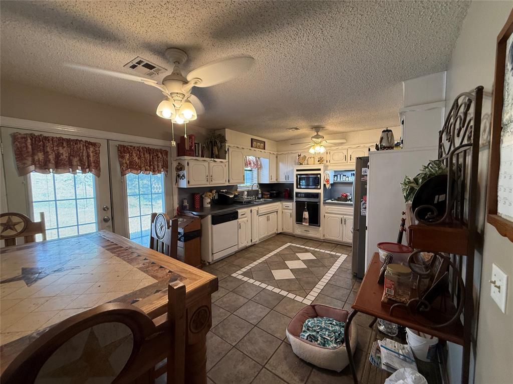 327 S Mcclure Avenue Property Photo 4