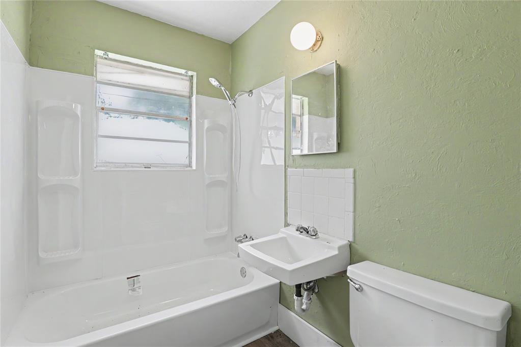 644 W Main Street Property Photo 13