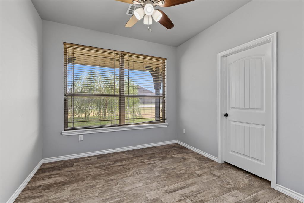 20575 Creekside Drive Property Photo 25